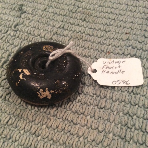 Vintage Faucet Handle Knob - Picture 2 of 3